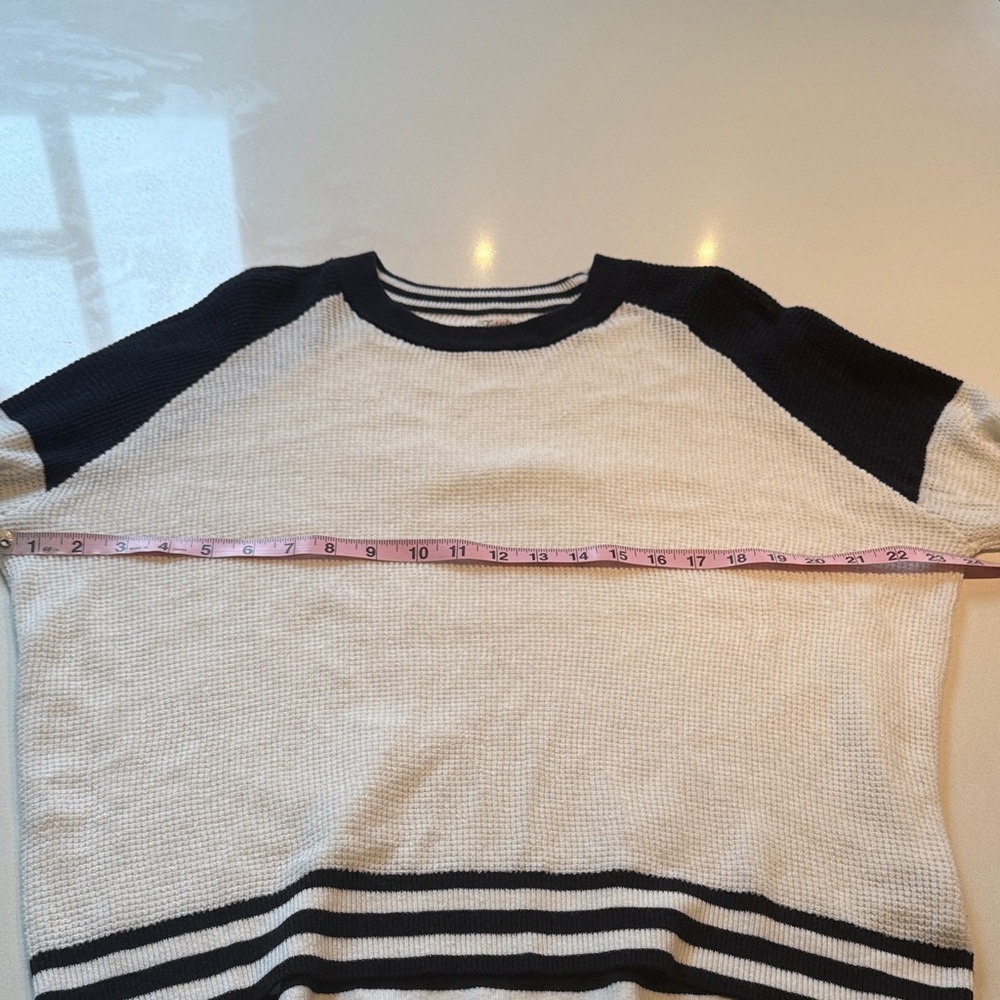 Faherty Throwback Waffle Crew Neck Sweater, Striped, Cotton Cashmere, Size L - Picture 10 of 11